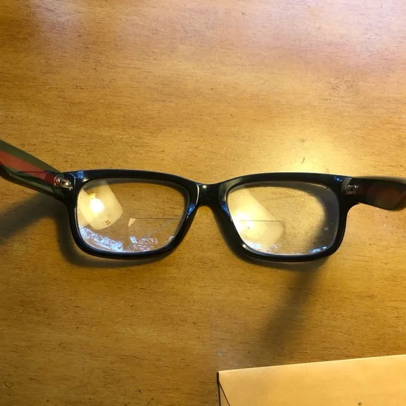 Gucci Green and Red Men's Glasses